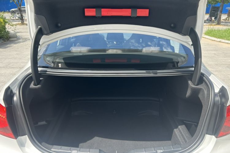 Used BMW 1 Series 2022 125i M Sport Night Edition Trunk