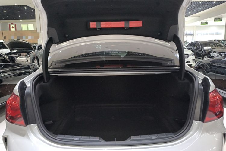 Used BMW 1 Series 2022 125i M Sport Night Edition Trunk