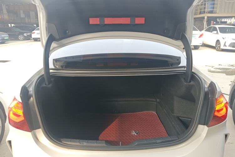 Used BMW 1 Series 2022 125i M Sport Night Edition Trunk