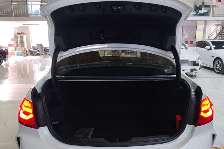 Used BMW 1 Series 2022 125i M Sport Night Edition Trunk