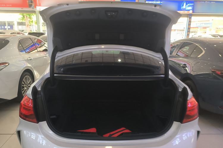 Used BMW 1 Series 2022 125i M Sport Night Edition Trunk