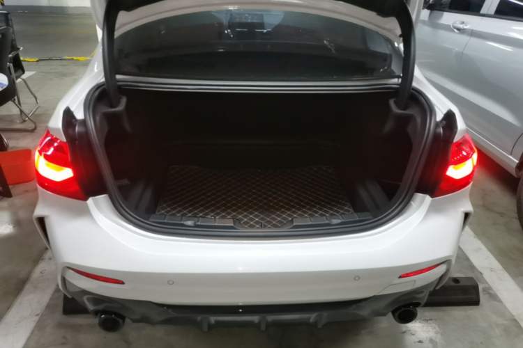 Used BMW 1 Series 2022 125i M Sport Night Edition Trunk
