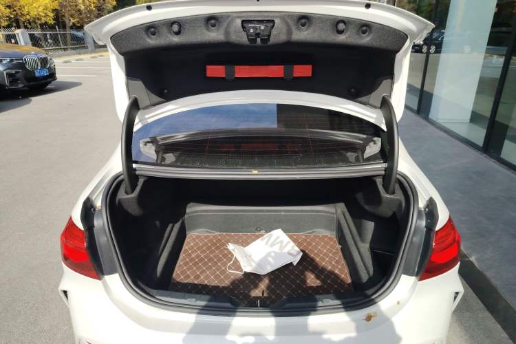 Used BMW 1 Series 2022 125i M Sport Night Edition Trunk