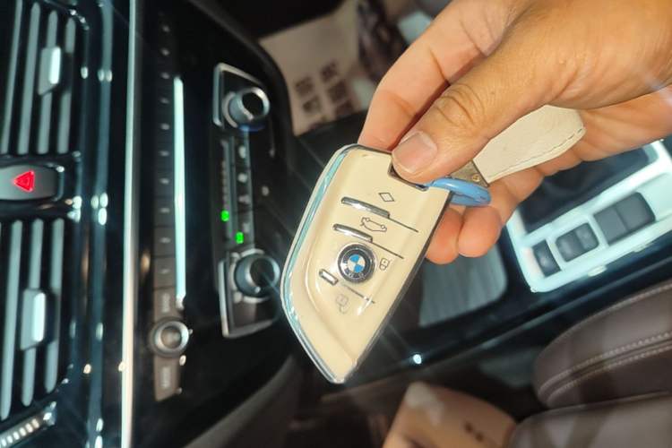 Used BMW 1 Series 2022 125i M Sport Night Edition Vehicle Key