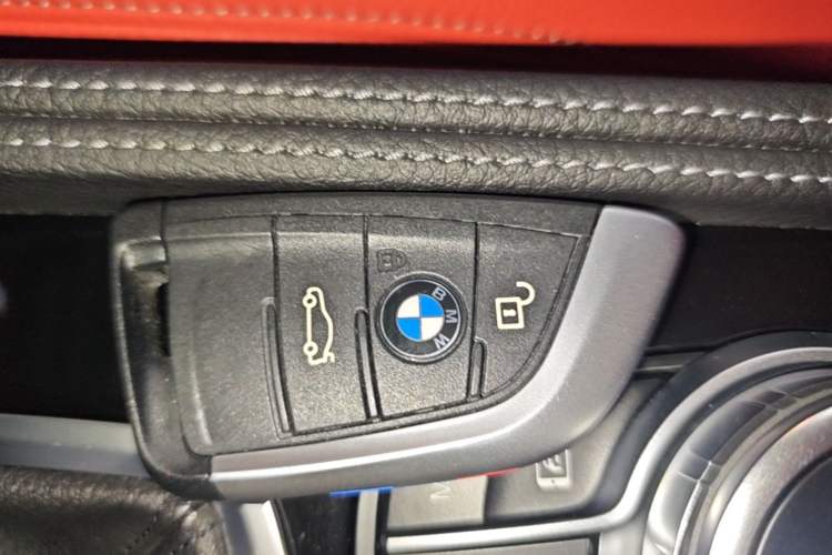 Used BMW 1 Series 2022 125i M Sport Night Edition Vehicle Key