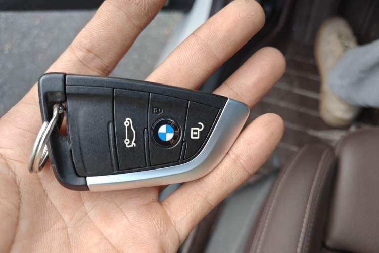 Used BMW 1 Series 2022 125i M Sport Night Edition Vehicle Key