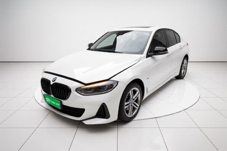 Used BMW 1 Series 2022 120i M Sport Night Edition Guazi used car, China used car export, Used car for sale, Used  cars, Cheapest cars for sale