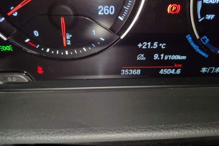 Used BMW 1 Series 2023 120i M Sport Night Edition Odometer Close Up