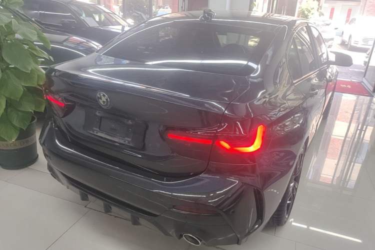Used BMW 1 Series 2023 125i M Sport Night Edition Rear Right 45 Deg