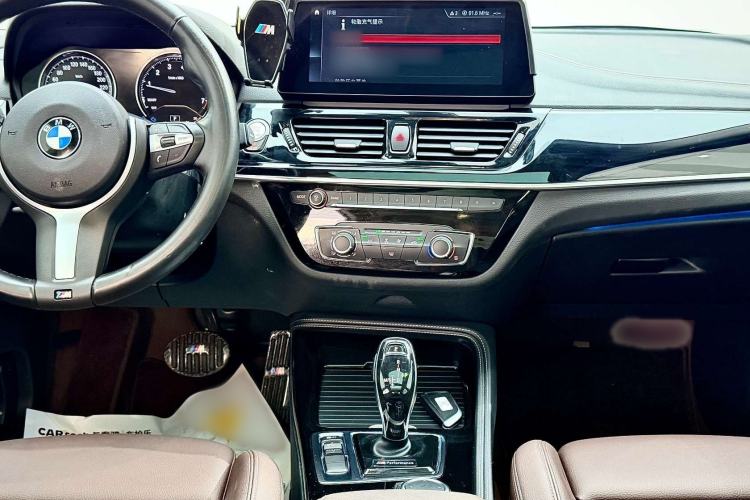 Used BMW 1 Series 2023 125i M Sport Night Edition Audio And AC Panel