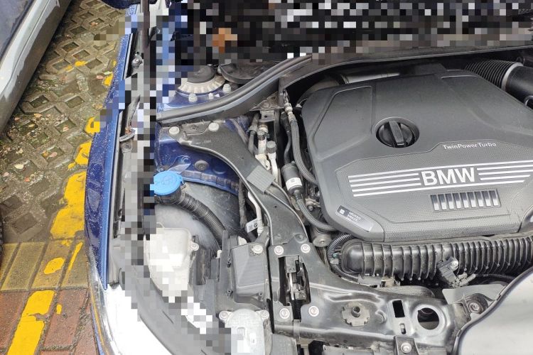 Used BMW 1 Series 2023 125i M Sport Night Edition Engine Bay Right