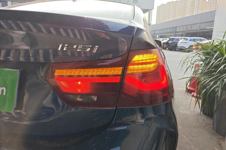 Used BMW 1 Series 2023 125i M Sport Night Edition Exterior 3