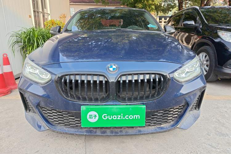 Used BMW 1 Series 2023 125i M Sport Night Edition Front