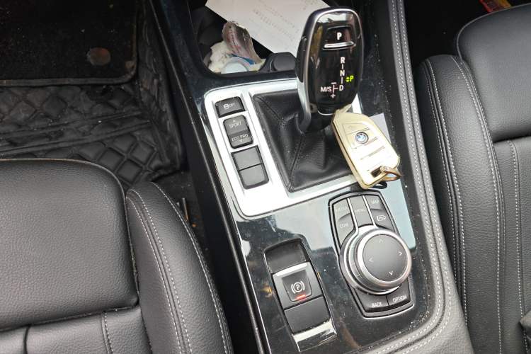 Used BMW 1 Series 2023 125i M Sport Night Edition Gear Lever