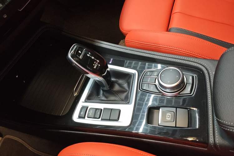 Used BMW 1 Series 2023 125i M Sport Night Edition Gear Lever