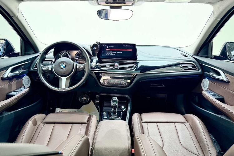 Used BMW 1 Series 2023 125i M Sport Night Edition Interior 4