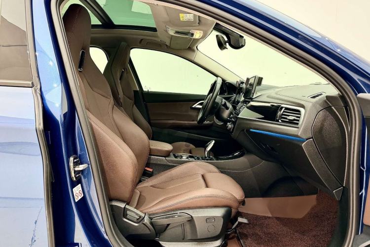 Used BMW 1 Series 2023 125i M Sport Night Edition Right Front Seat