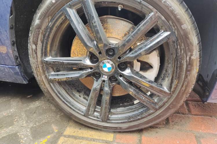 Used BMW 1 Series 2023 125i M Sport Night Edition Right Front Wheel Hub