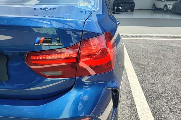 Used BMW 1 Series 2023 125i M Sport Night Edition Right Rear Taillight