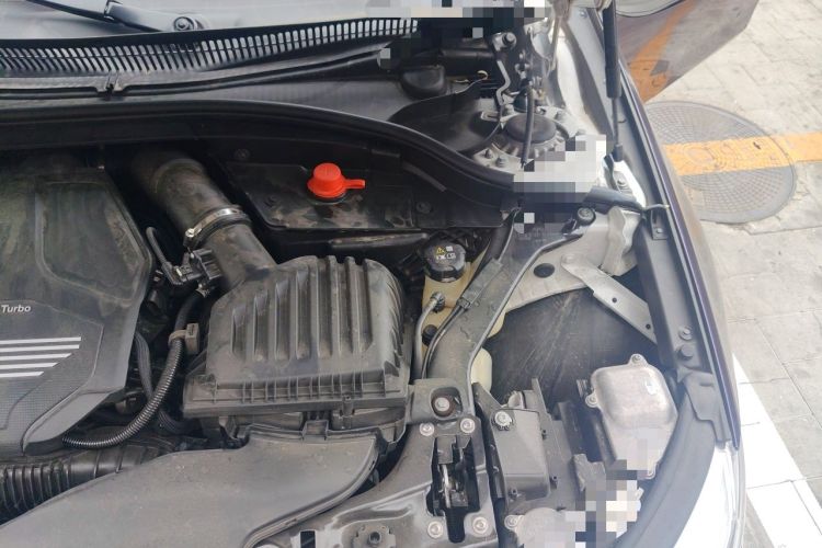 Used BMW 1 Series 2023 125i M Sport Night Edition Engine Bay Left