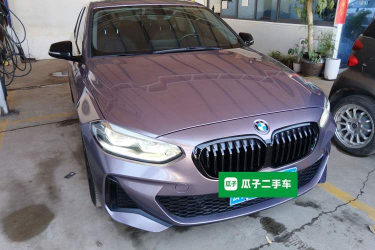 Used BMW 1 Series 2023 120i M Sport Night Edition Front Right 45 Deg