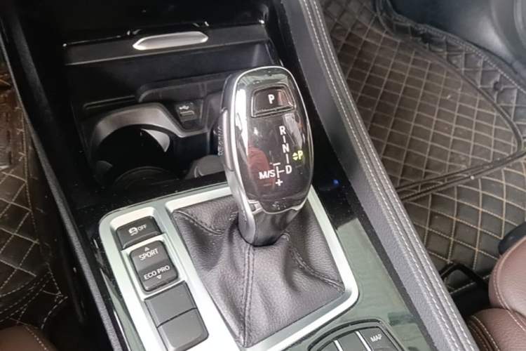 Used BMW 1 Series 2023 125i M Sport Night Edition Gear Lever