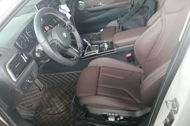Used BMW 1 Series 2023 125i M Sport Night Edition Left Front Seat