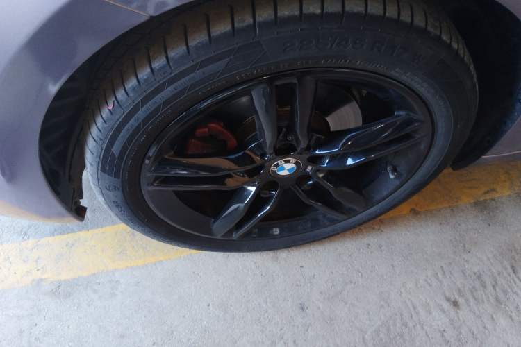 Used BMW 1 Series 2023 120i M Sport Night Edition Left Front Wheel Hub