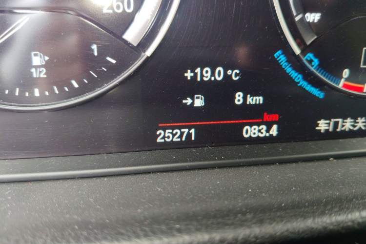 Used BMW 1 Series 2023 125i M Sport Night Edition Odometer Close Up