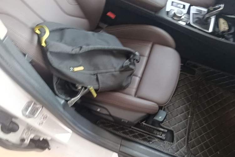 Used BMW 1 Series 2023 125i M Sport Night Edition Right Front Seat