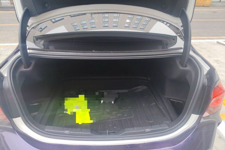Used BMW 1 Series 2023 125i M Sport Night Edition Trunk