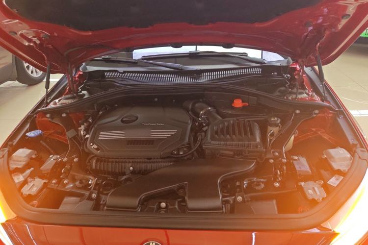 Used BMW 1 Series 2023 125i M Sport Night Edition Engine Bay