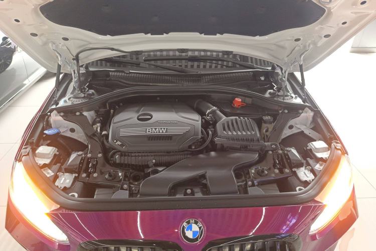 Used BMW 1 Series 2023 125i M Sport Night Edition Engine Bay