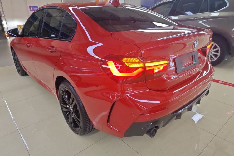 Used BMW 1 Series 2023 125i M Sport Night Edition Exterior 2