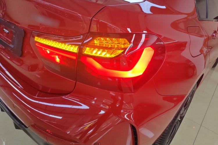 Used BMW 1 Series 2023 125i M Sport Night Edition Exterior 3