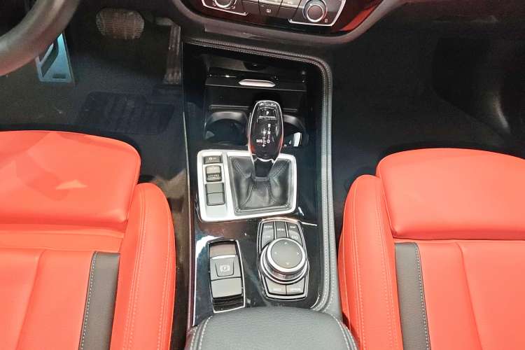 Used BMW 1 Series 2023 125i M Sport Night Edition Gear Lever