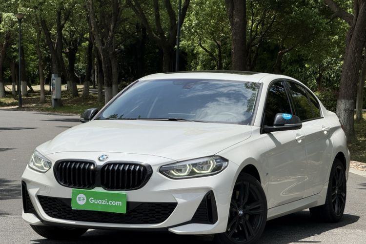 Used BMW 1 Series 2023 125i M Sport Night Edition Guazi used car, China used car export, Used car for sale, Used  cars, Cheapest cars for sale