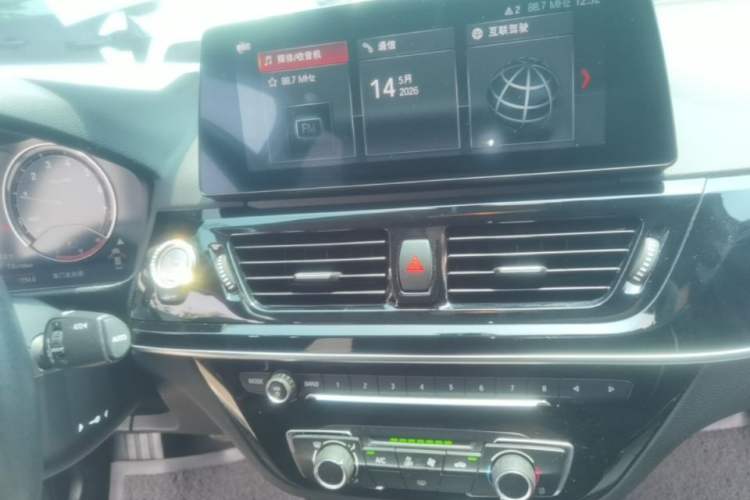 Used BMW 1 Series 2023 120i M Sport Edition Audio And AC Panel