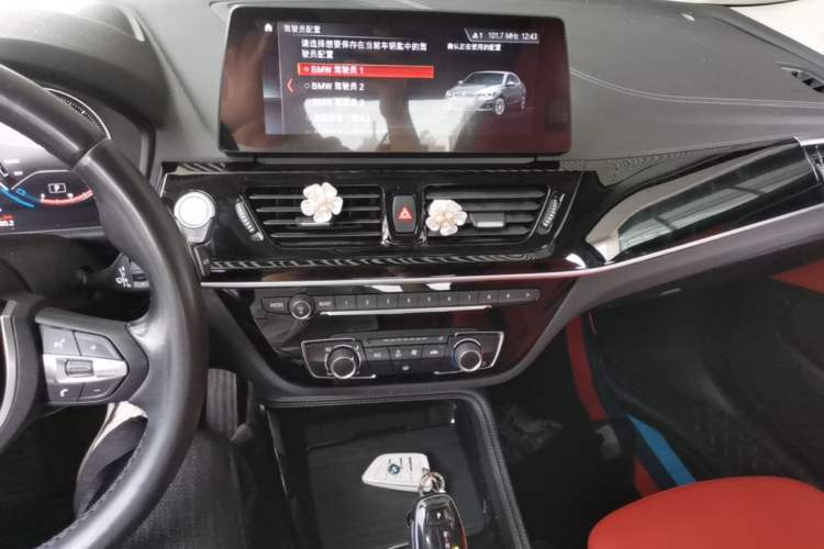 Used BMW 1 Series 2023 125i M Sport Night Edition Audio And AC Panel