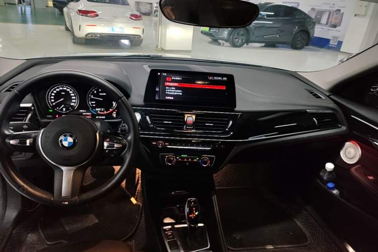 Used BMW 1 Series 2023 125i M Sport Night Edition Audio And AC Panel