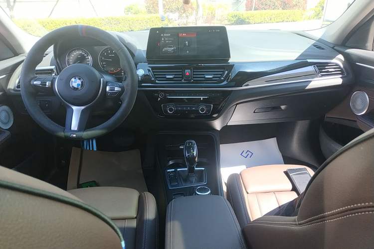 Used BMW 1 Series 2023 125i M Sport Night Edition Audio And AC Panel