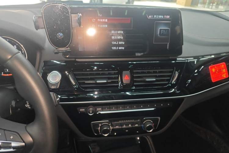 Used BMW 1 Series 2023 120i M Sport Night Edition Audio And AC Panel