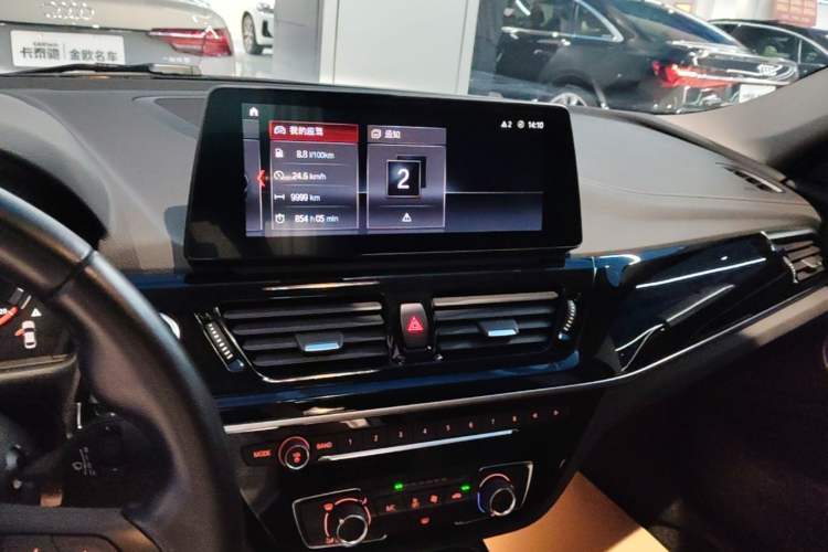Used BMW 1 Series 2023 125i M Sport Night Edition Audio And AC Panel