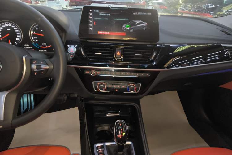 Used BMW 1 Series 2023 125i M Sport Night Edition Audio And AC Panel