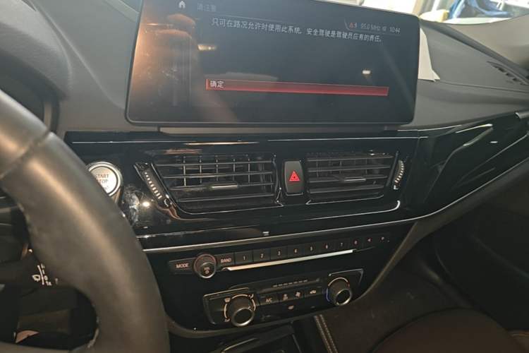 Used BMW 1 Series 2023 125i M Sport Night Edition Audio And AC Panel
