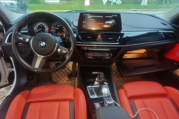 Used BMW 1 Series 2023 125i M Sport Night Edition Center Console
