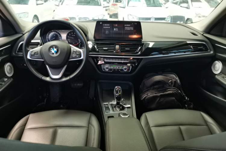 Used BMW 1 Series 2023 120i M Sport Edition Center Console