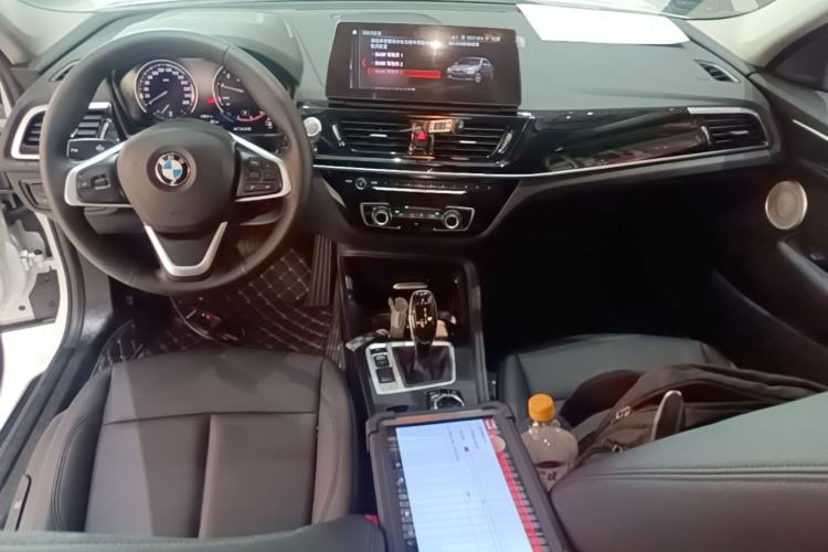 Used BMW 1 Series 2023 120i M Sport Edition Center Console