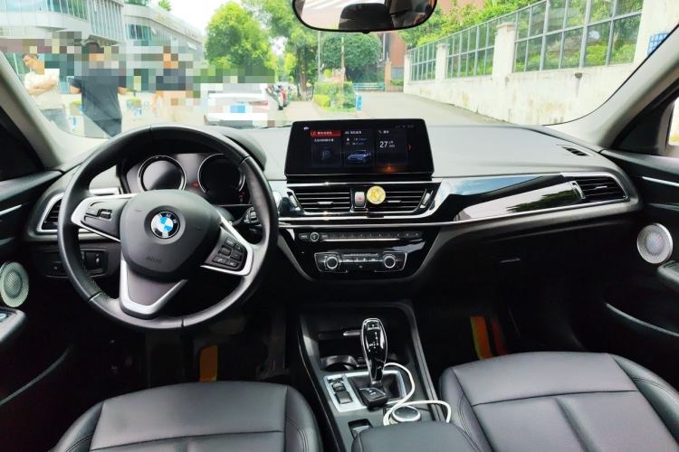 Used BMW 1 Series 2023 120i M Sport Edition Center Console