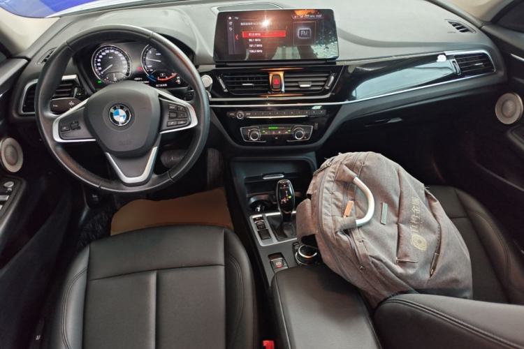 Used BMW 1 Series 2023 120i M Sport Edition Center Console